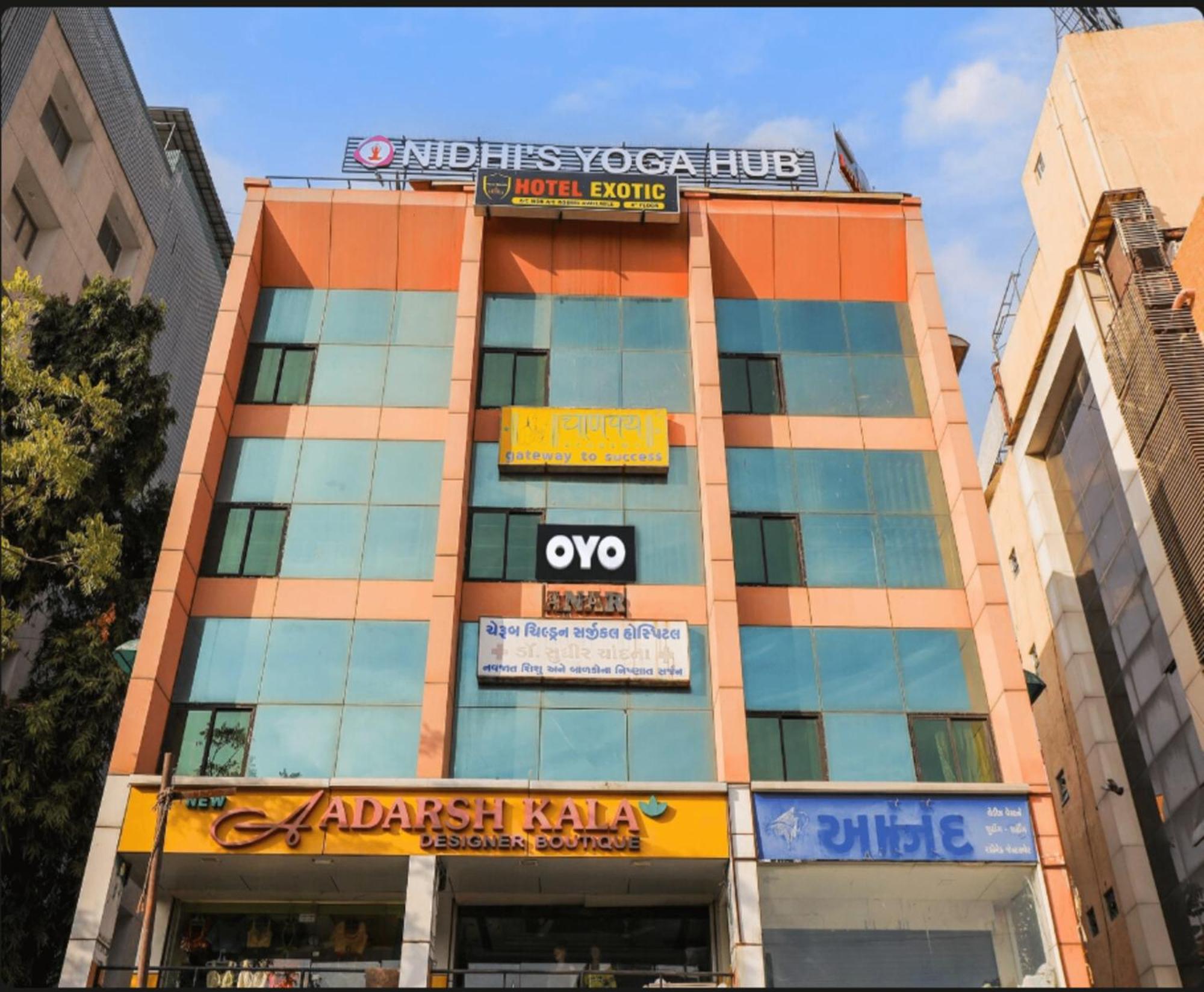 Hotel Exotic Ahmedabad Exterior foto