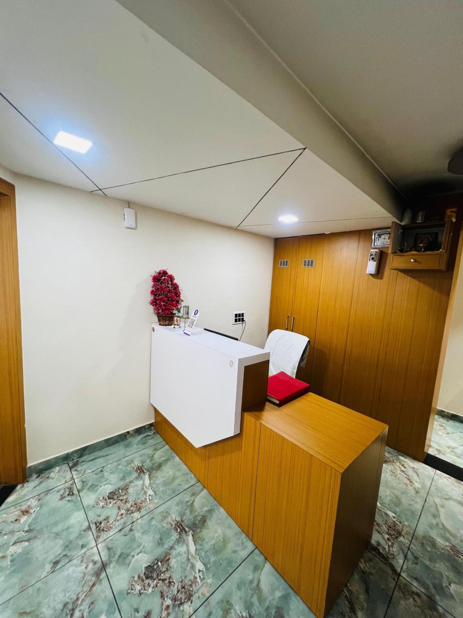 Hotel Exotic Ahmedabad Exterior foto